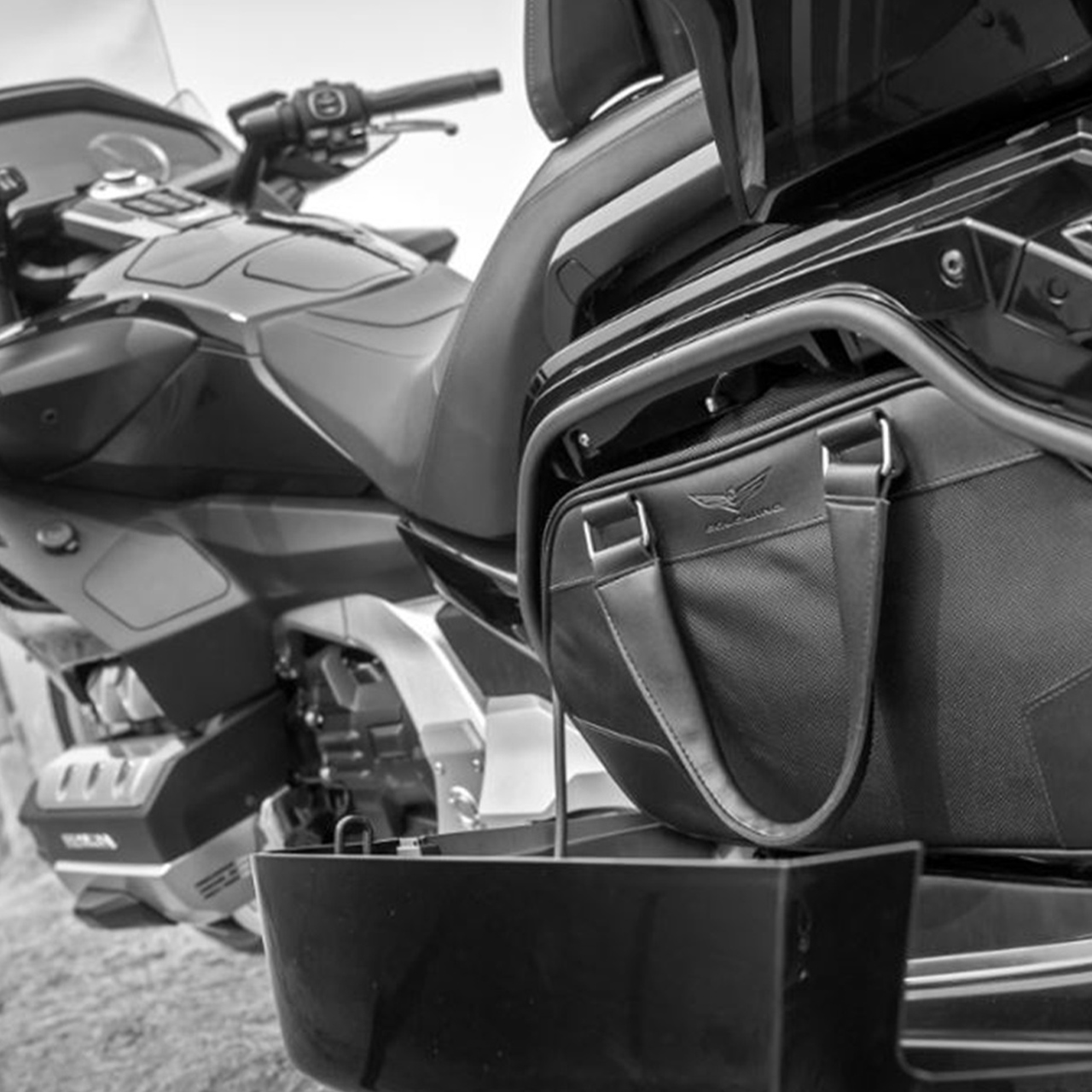 Honda GL1800 Gold Wing Tour, pack d’options complet